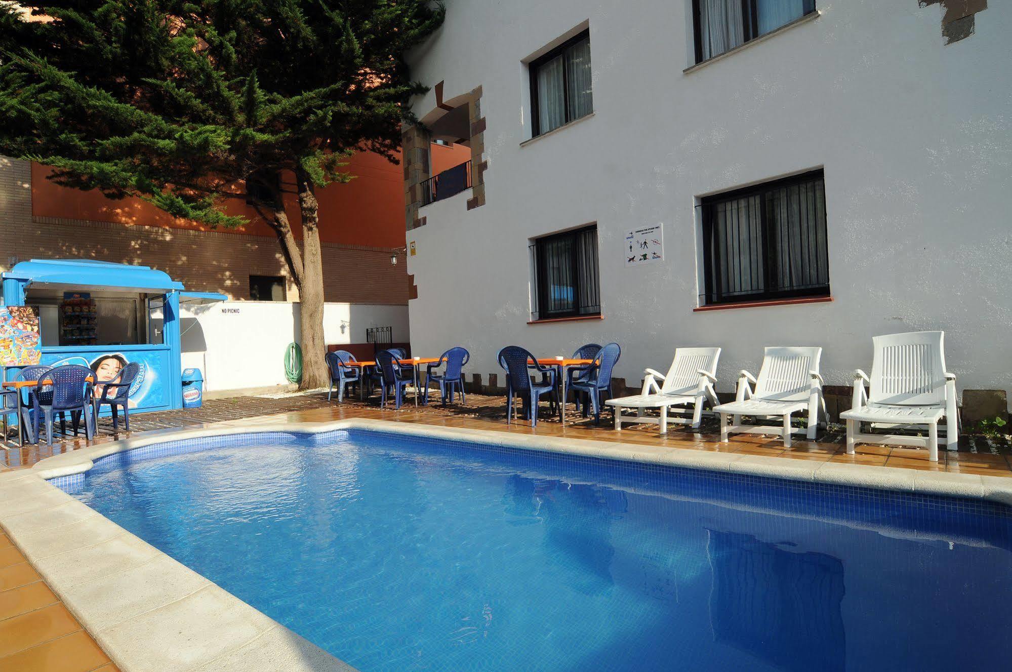 Apartamentos Ar Caribe Λορέτ Ντε Μαρ Εξωτερικό φωτογραφία
